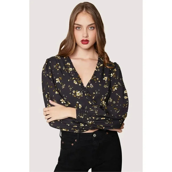 Lost + Wander Daisy Floral Long Sleeve Crop Top 2X Black Smocked Ruffle V-Neck - Picture 4 of 12
